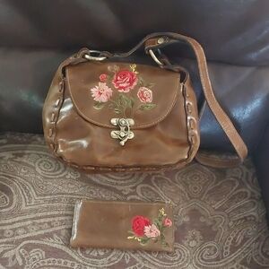 Patricia Nash Leather Floral Embroidered Women's Bag And Wallet Set